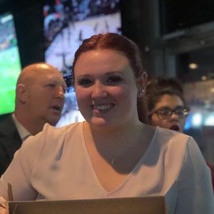 Meet your Posher, Alexis